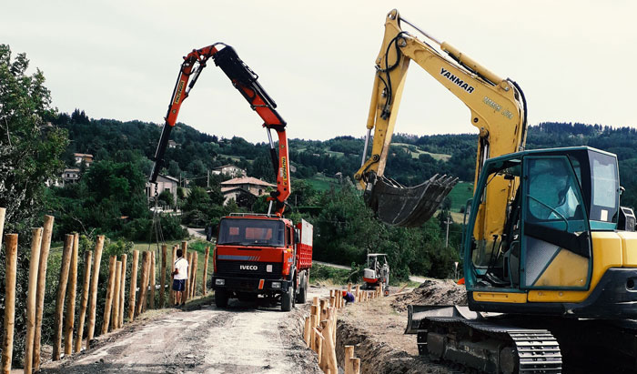 movimento terra e consolidamenti frane a Loiano